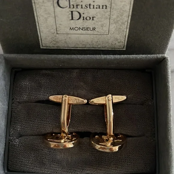 Christian Dior cufflinks 100% Authentic - Picture 4 of 8